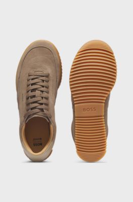 Low-top trainers in suede and leather, Beige