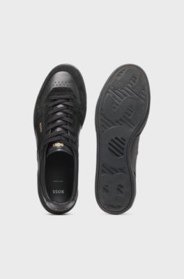 Low-top trainers in suede and leather, Dark Blue