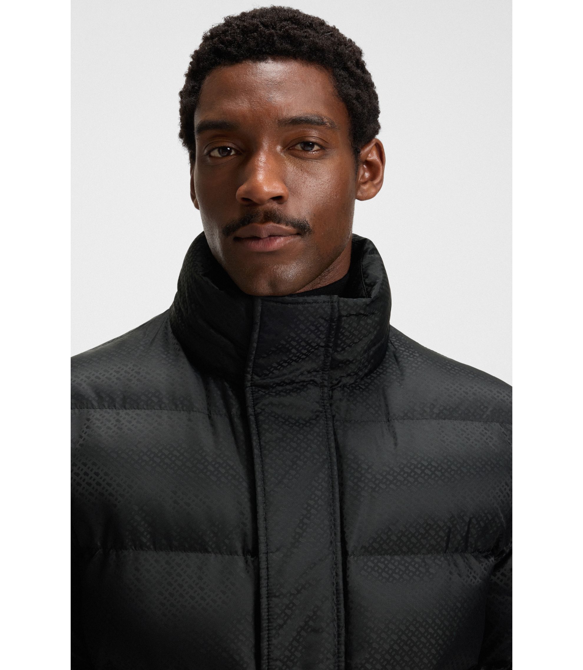 hbeu50548727_001_340?wid=1980&