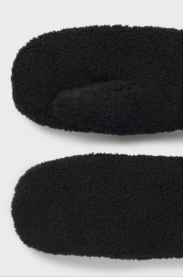 Moufles en peluche avec cordon en similicuir, Noir