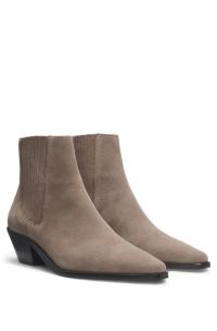 Ankle boots in suede with Cuban heel, Light Brown