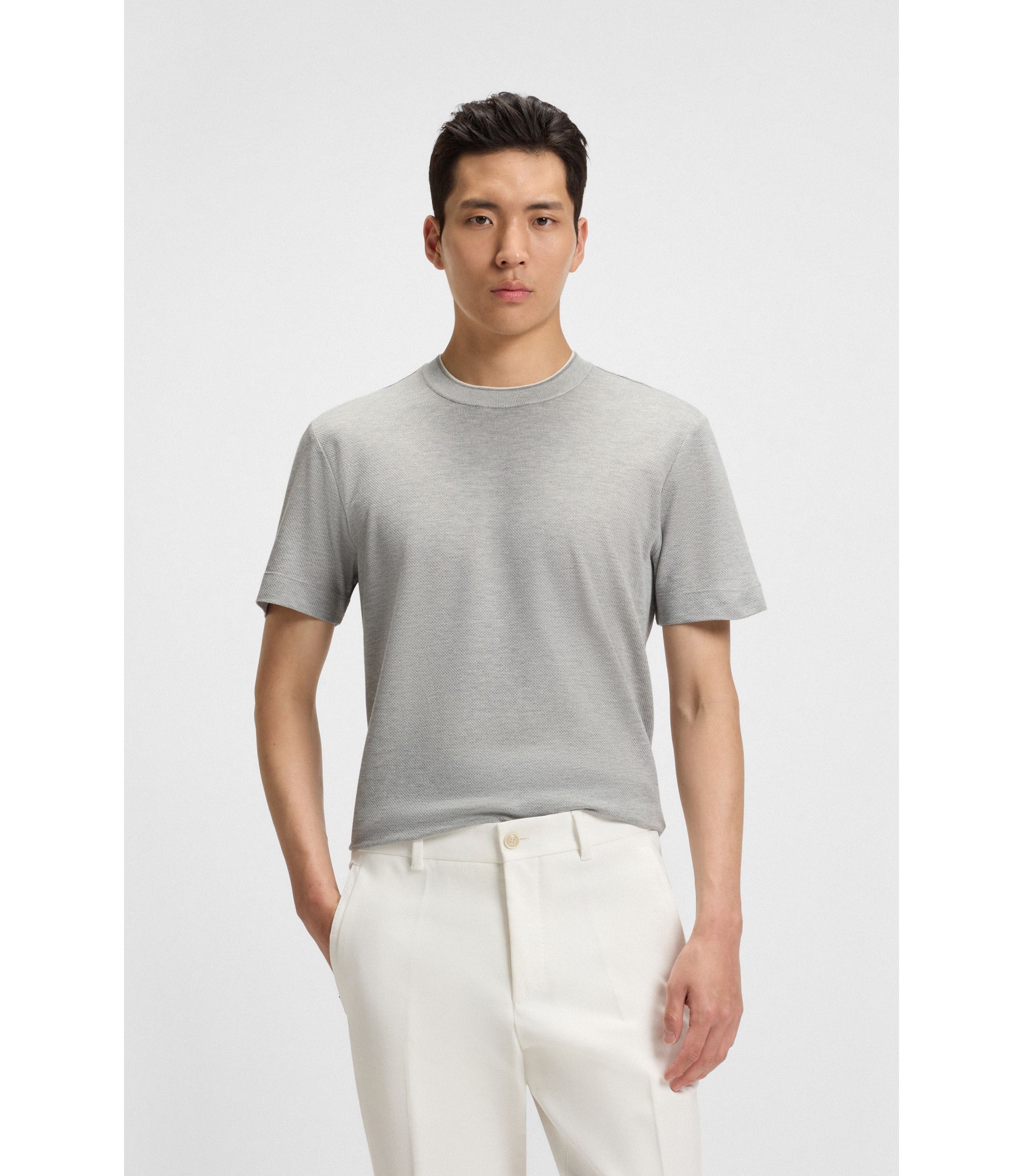 hbeu50549164_041_350?wid=1980&