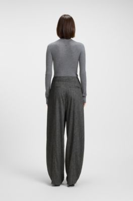 Mock-neck sweater in merino wool with mixed ribbing, Light Grey