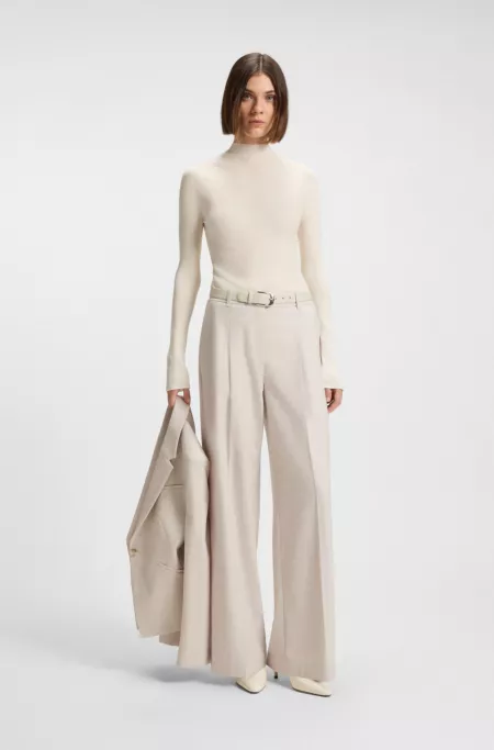 Mock-neck sweater in merino wool with mixed ribbing