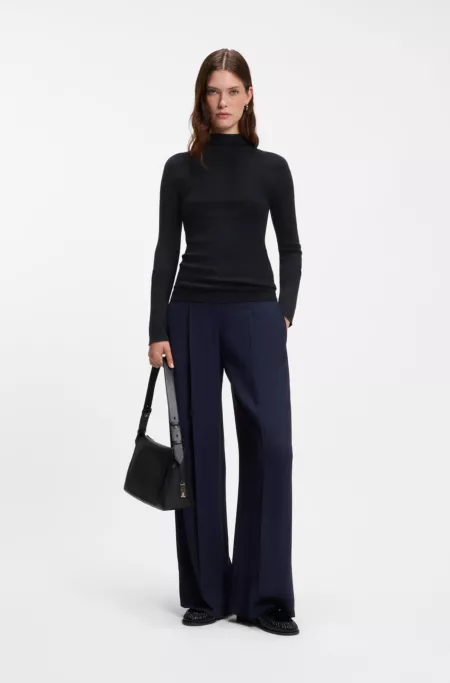 Mock-neck sweater in ribbed merino wool