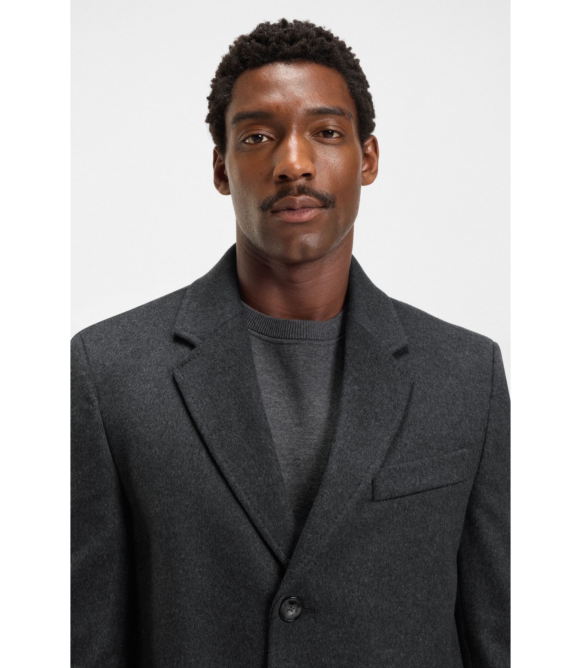 hbeu50549187_030_340?wid=1980&