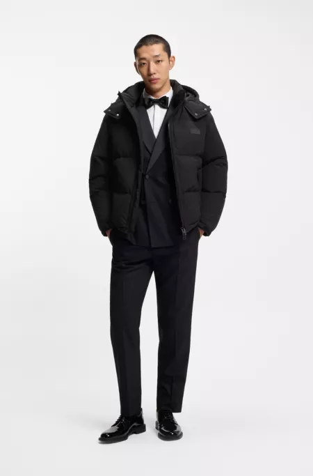 Water-repellent jacket with down filling