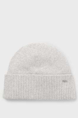 Cashmere beanie hat with metallic logo trim, Light Grey
