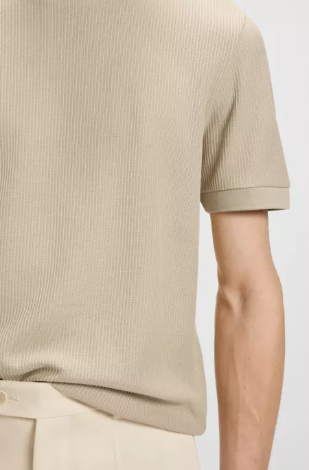 Regular-fit T-shirt in structured cotton