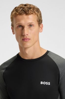 Slim-fit T-shirt van meshjersey met contrasterende inzetten, Zwart / grijs
