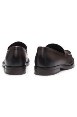 Dressletic loafers in leather with penny trim, Dark Brown