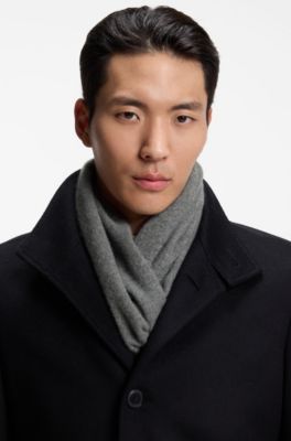Cashmere scarf with metal logo plate, Grey