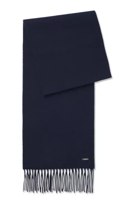 Cashmere scarf with twisted fringes