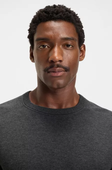 Regular-fit sweater in cotton and virgin wool