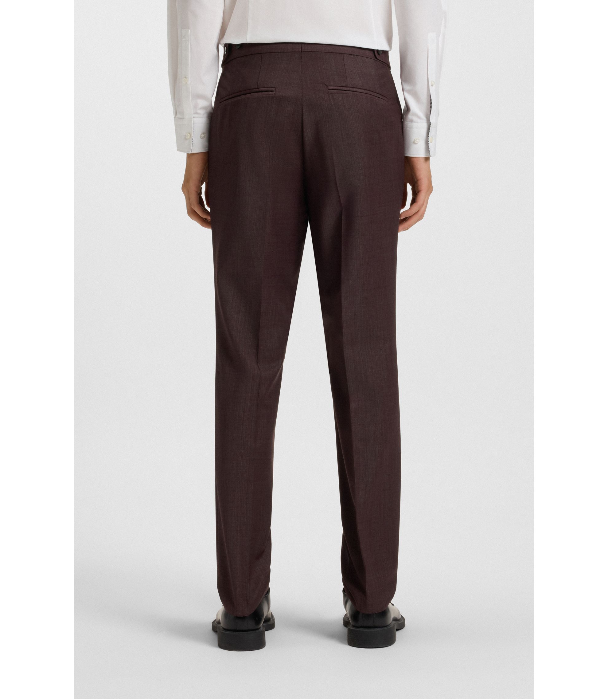 hbeu50550124_602_343?wid=1980&