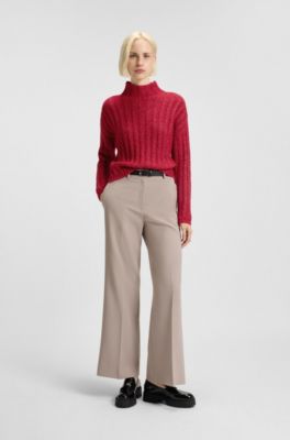 Knitted sweater with ribbed structure, Red