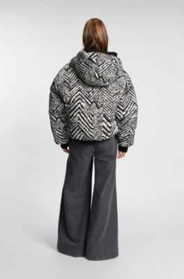 Water-repellent hooded jacket with herringbone print, Patterned