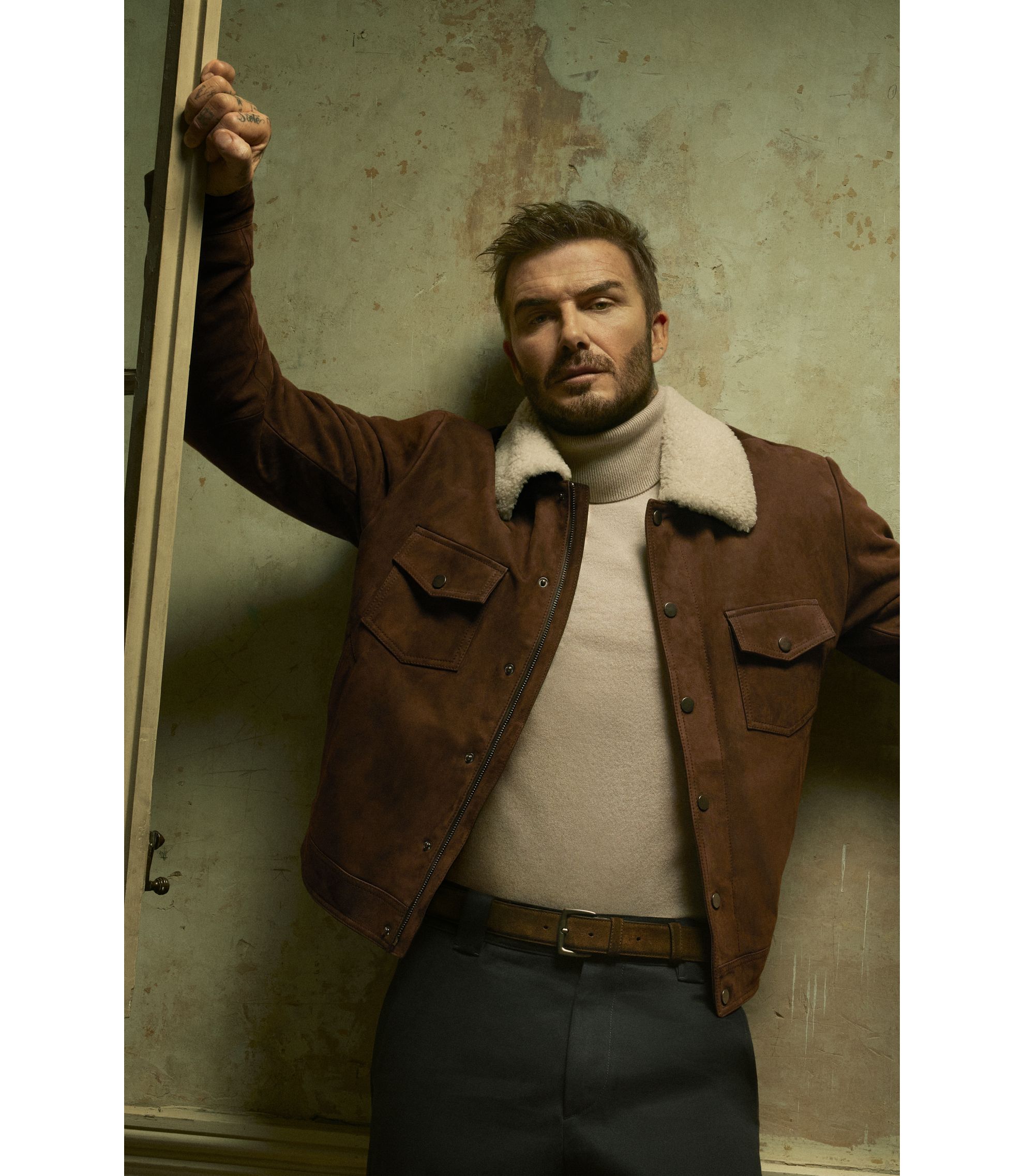 hbeu50550409_244_301?wid=1980&