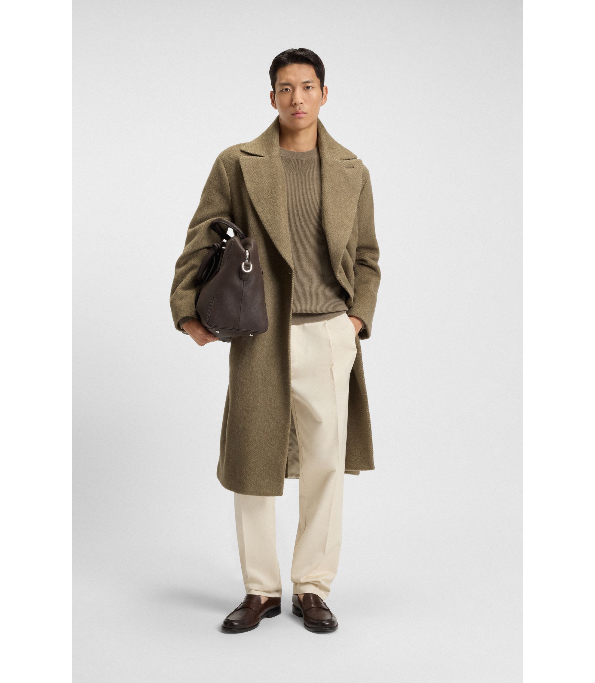 hbeu50550743_245_300?wid=1980&