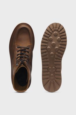 BECKHAM x BOSS half boots in leather, Brown