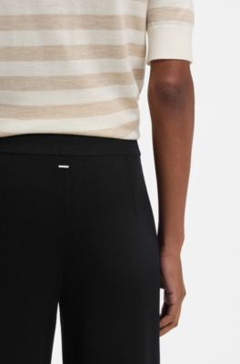Pantaloni regular fit con pince in maglia, Nero