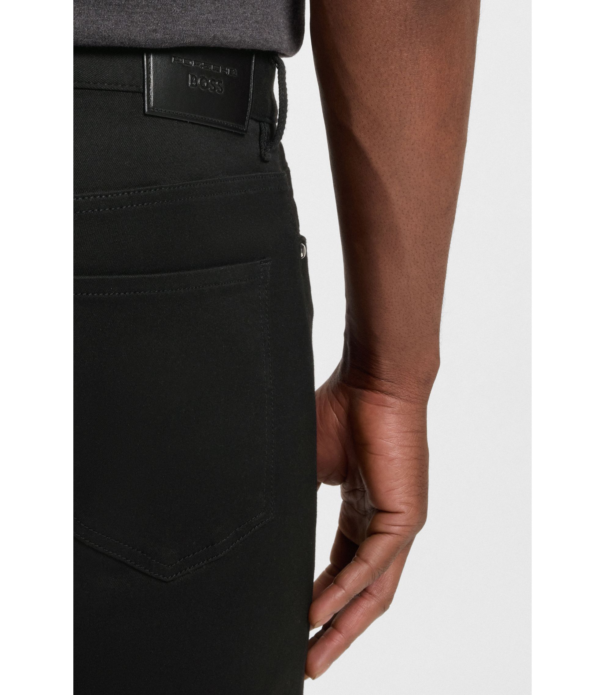 hbeu50550924_003_340?wid=1980&