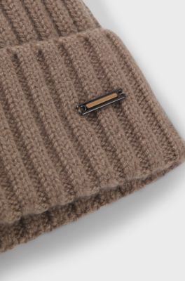 Ribbed beanie hat in cashmere, Light Brown