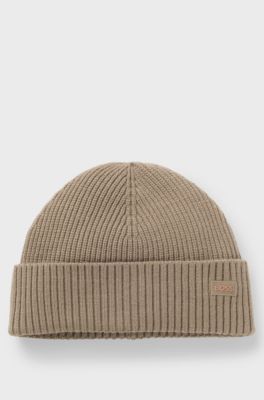 Fisherman-style beanie hat in a wool blend, Light Green