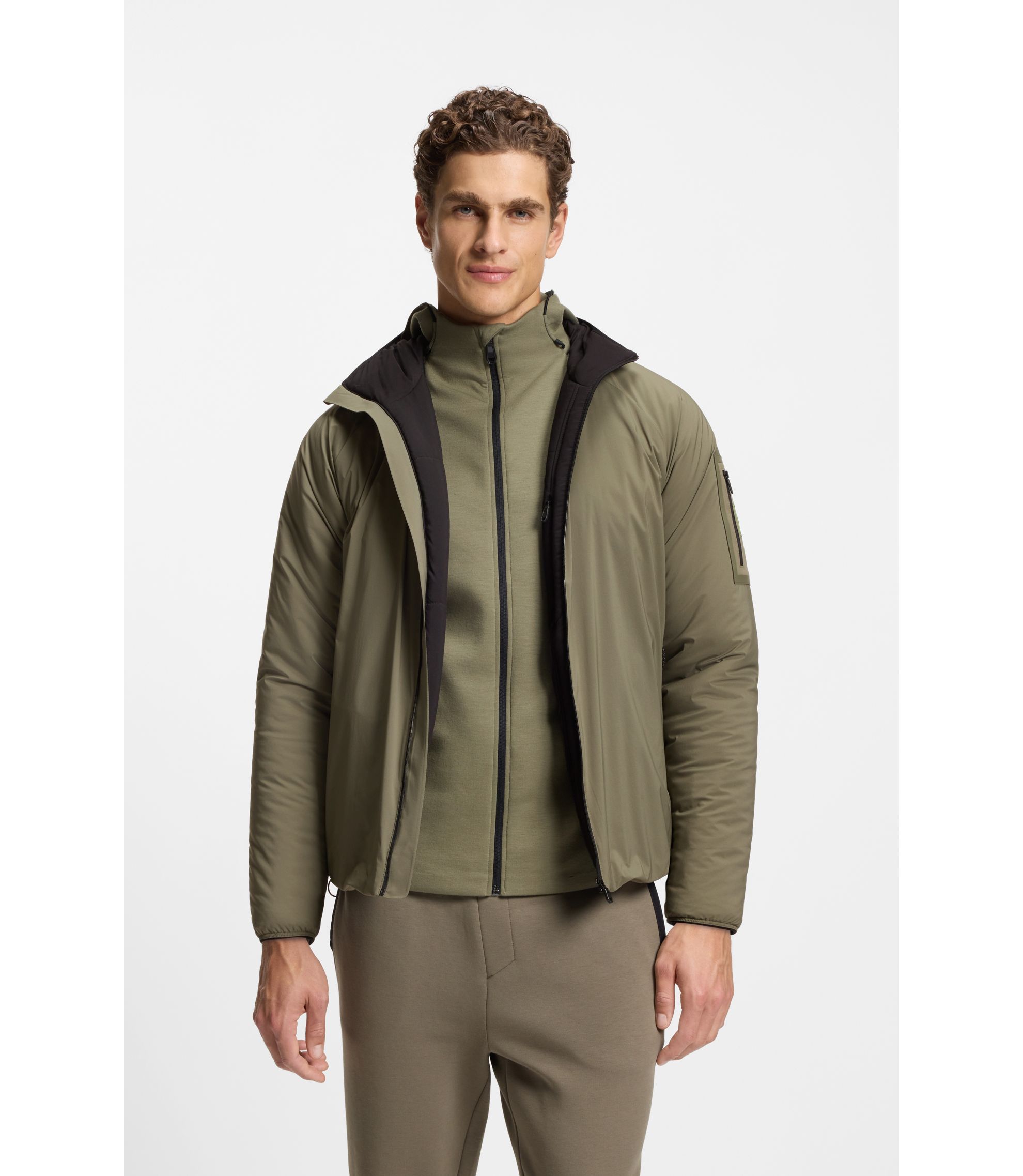 Wasserabweisende Jacke mit verstellbarem Saum