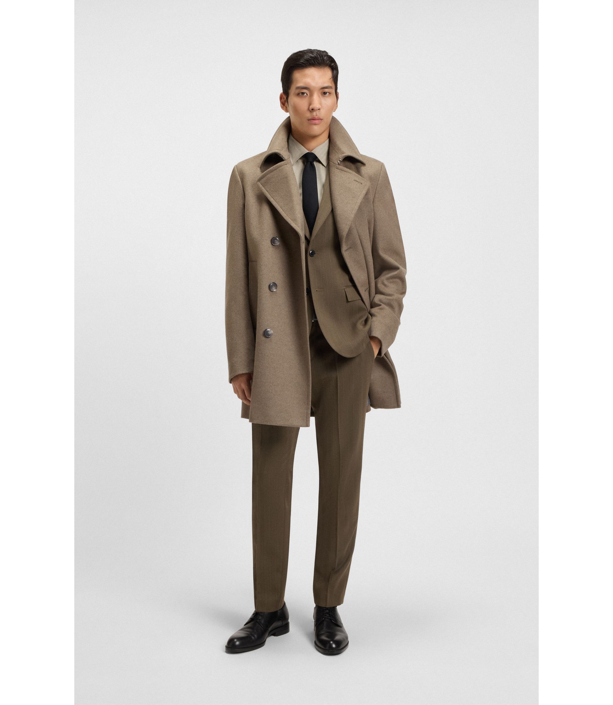 ヒューゴボス　 ピーコート hbeu50551081_245_300?wid=1980&