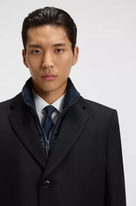 Slim-fit water-repellent coat with detachable inner