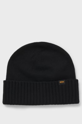 Knitted beanie hat and gloves gift set, Black
