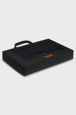 Knitted beanie hat and gloves gift set, Black