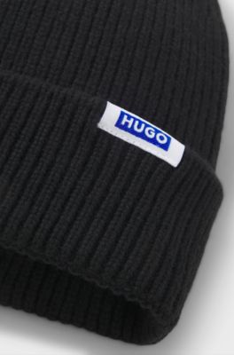 Rib-knit beanie hat with logo label, Black