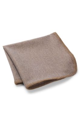 Pochette realizzata in Italia in cotone m&eacute;lange, Beige