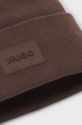 Cotton beanie hat with logo label, Brown