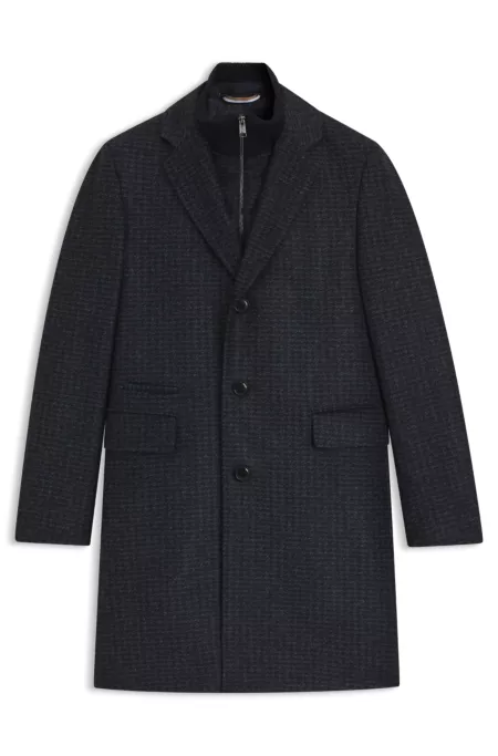Slim-fit coat with detachable inner