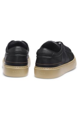 BOSS x ASTON MARTIN trainers in grained leather, Black