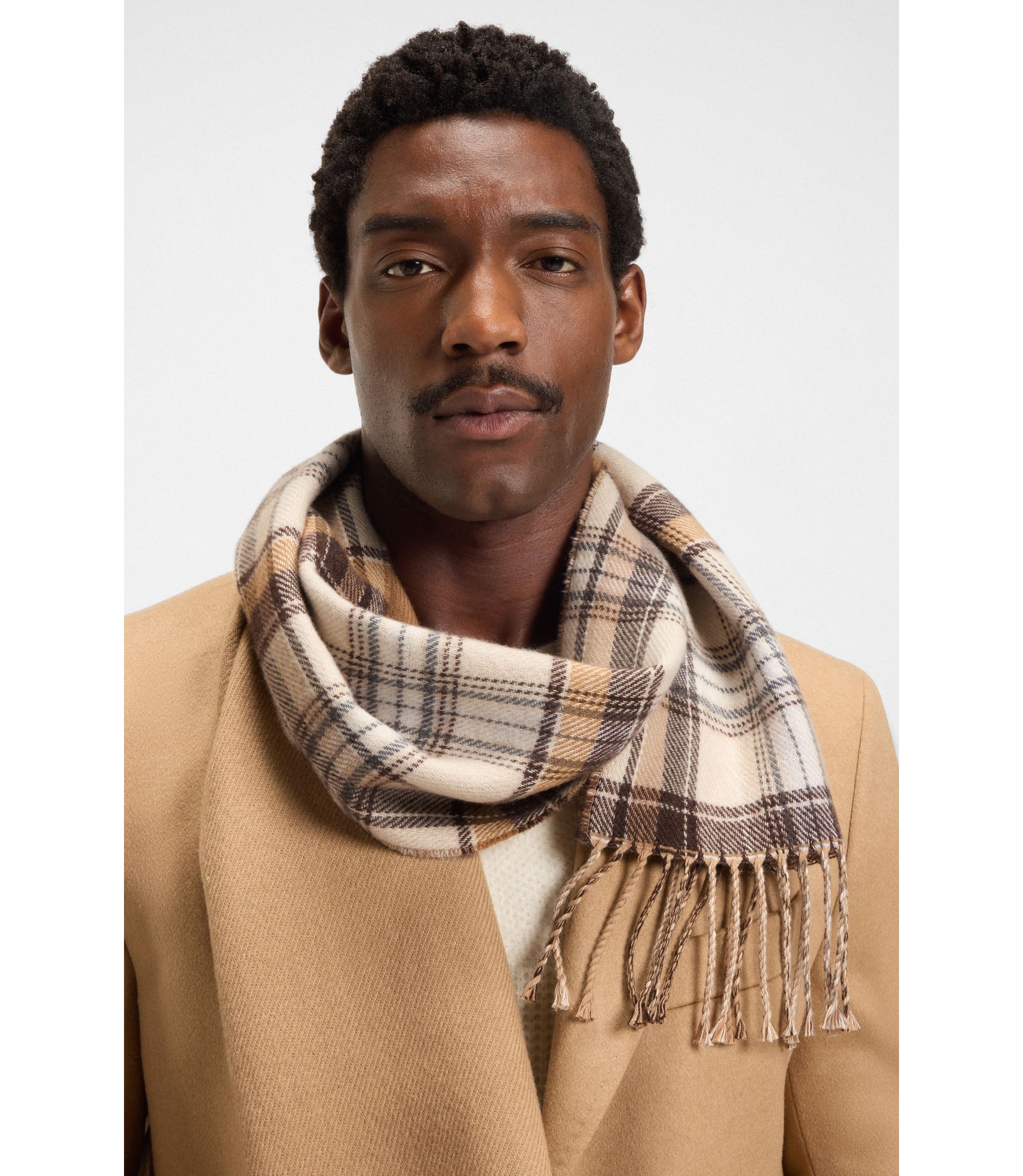 hbeu50551650_260_340?wid=1980&