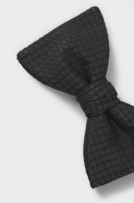 Jacquard-pattern bow tie in a silk blend, Black