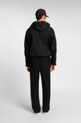 THE CHANGE HeiQ AeoniQ&trade; waterproof rain jacket , Black