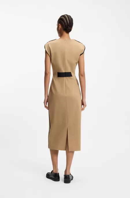 Robe en jersey stretch avec taille avantageuse