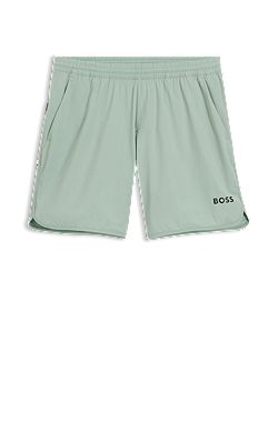 Quick-dry shorts in stretch fabric