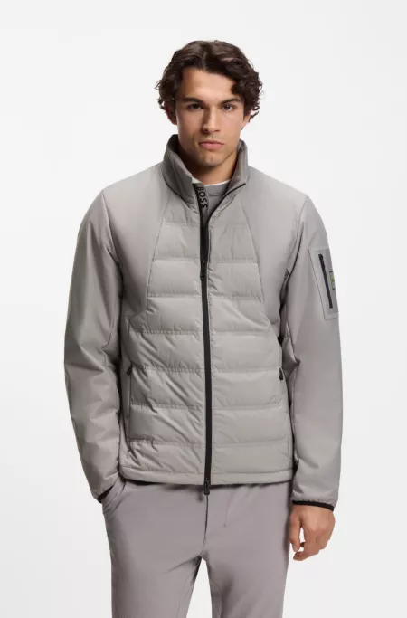 Water-repellent jacket with down filling