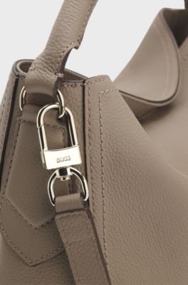 Grained-leather shoulder bag with gold-tone logo, Light Brown