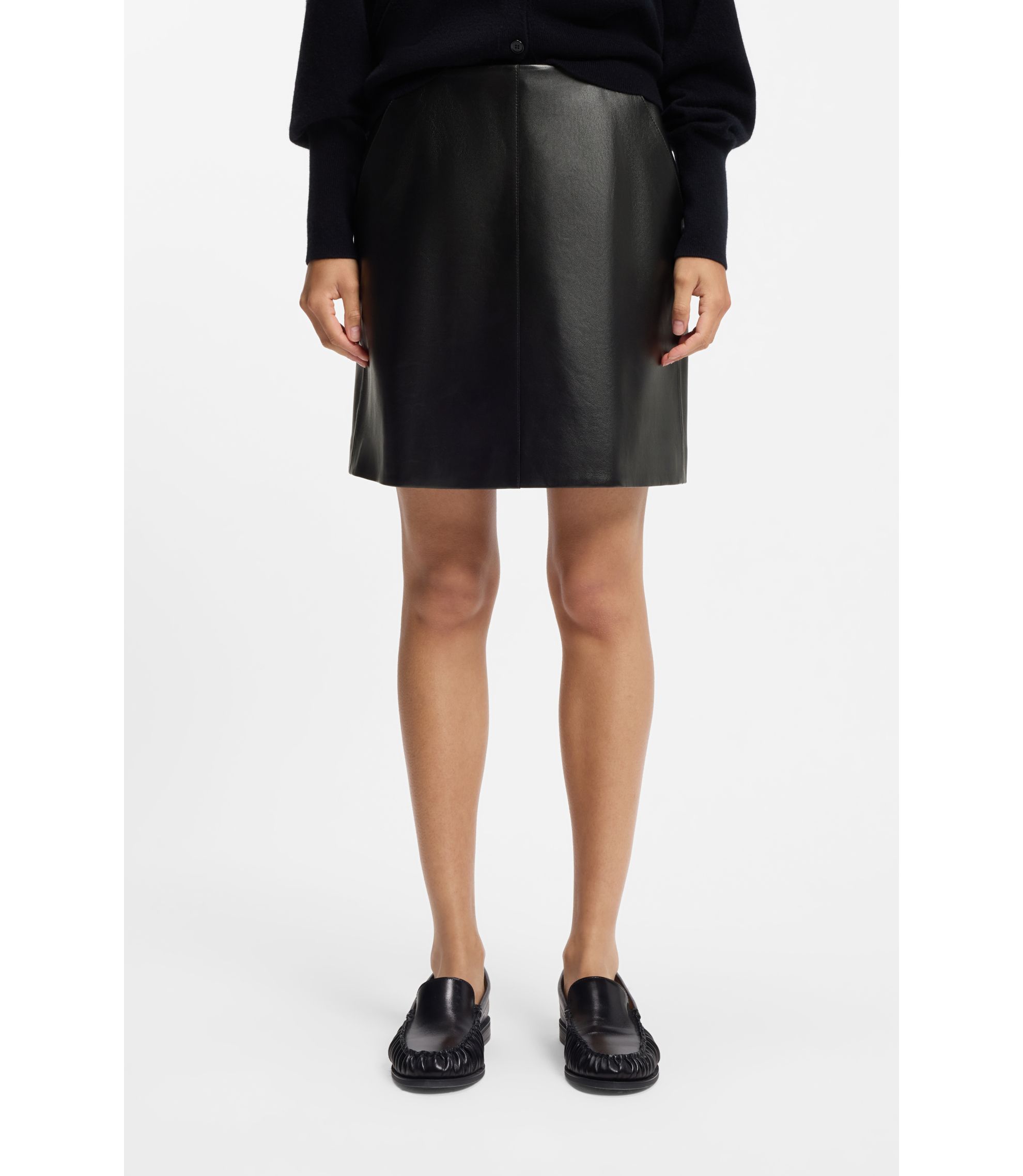 Rock aus Nappaleder mit Naht auf der Vorderseite