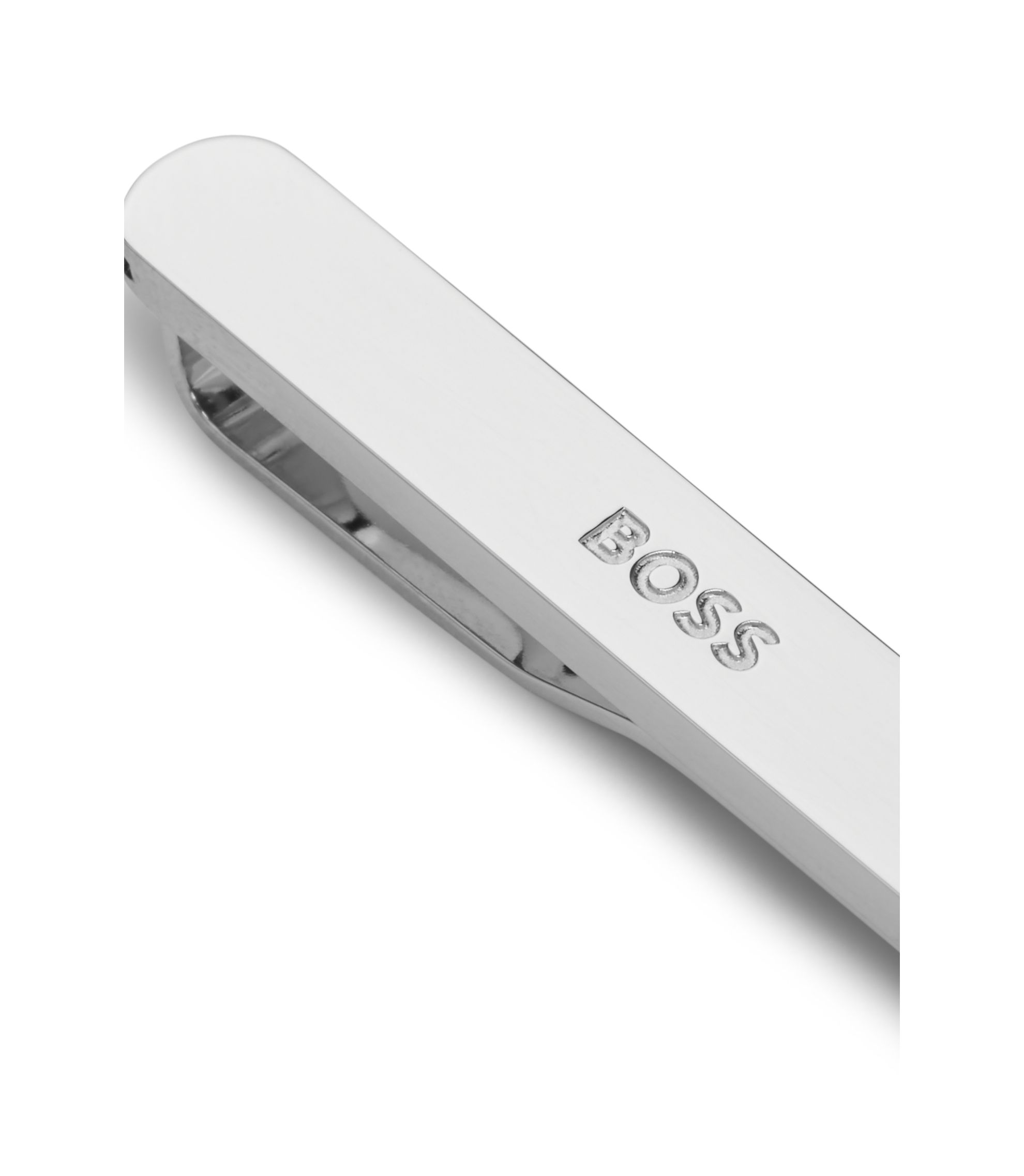 新品未使用【BOSS 】タイバー BOSS - ネクタイピン ロゴエングレーブ - シルバートーン