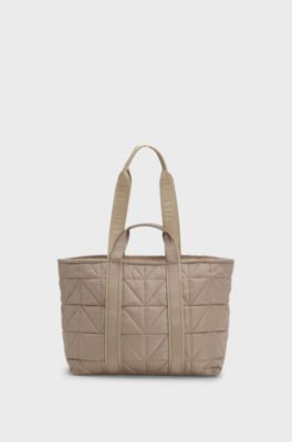 Quilted tote bag with logo patch, Light Brown