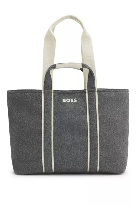 Fabric tote bag with contrast logo