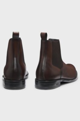 Leather Chelsea boot with heel logo, Dark Brown
